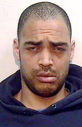 Vile thug Leon Gunning: chuckled as he robbed woman, 92 - 2008926_122034