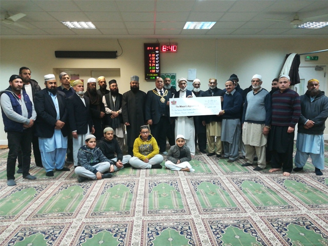 The Bilal Jamia Mosque, Clarksfield, handed the money over on Tuesday