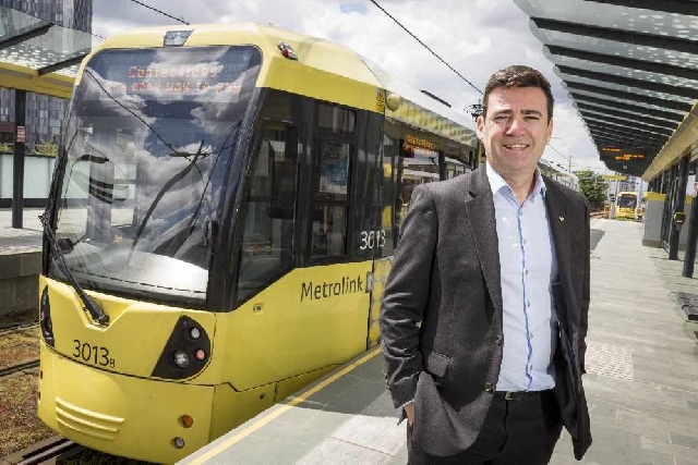 Contactless comes to Metrolink