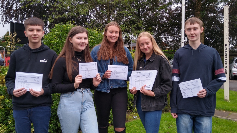 Crompton House students celebrate their GCSE results