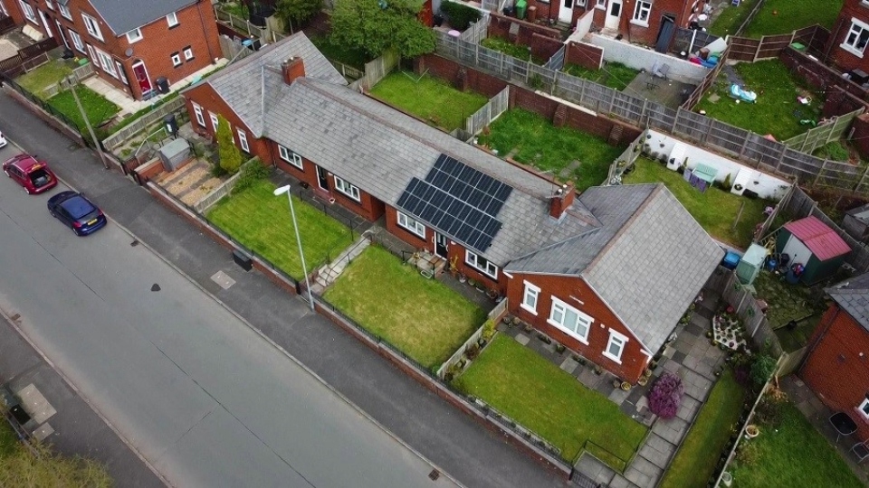 Hundreds of Oldham homes are being given green makeovers. Image courtesy of FCHO