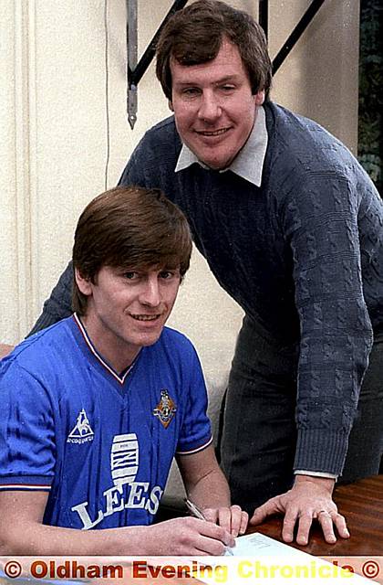 Brian Marriott signs for Oldham Athletic, With manager Joe Royle. 