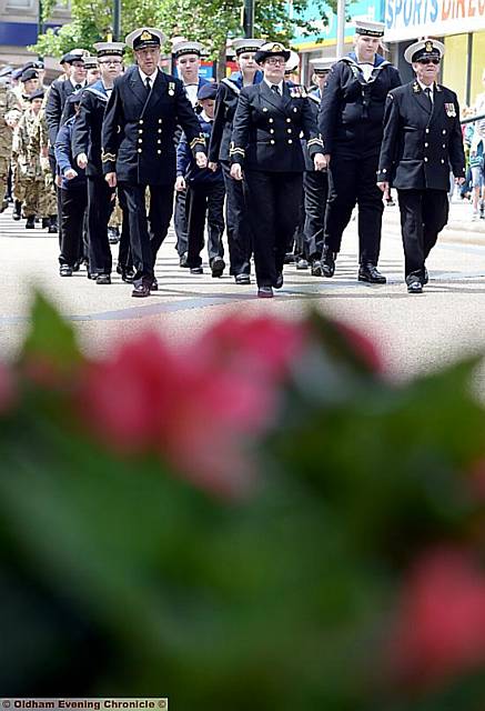 07.06.2015

Gallipoli Remembrance Walk to Oldham Parish Church.