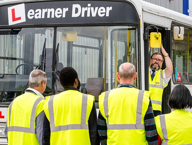Oldham News | News Headlines | Bus firm launches appeal for new staff ...
