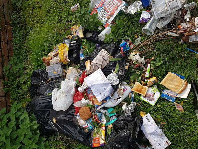 Fly Tipping Oldham Road, Ree Ming Takeaway