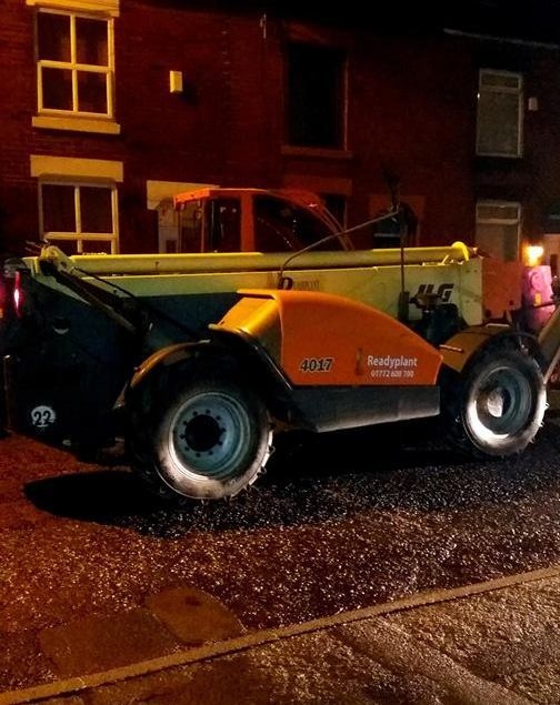 Taken from GMP Chadderton Foxdenton Lane near the Nimble Nook there is a stolen fork lift truck abandoned in the middle of the road causing an obstruction. The road is open but pass with care and slow down. Recovery agent on their way to move the vehicle.