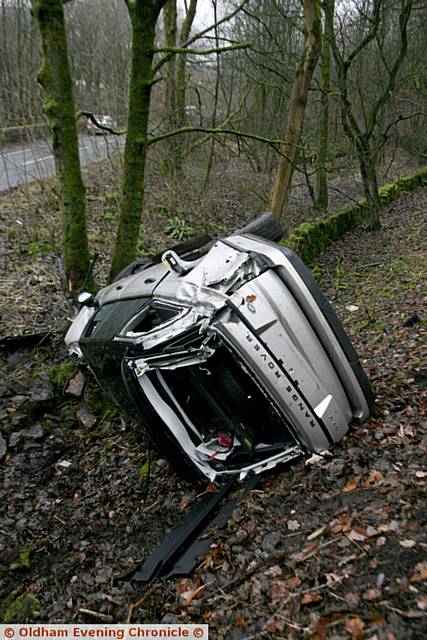 RTA on the Delph New road, where a Range Rover left the road and ended up in a small woodland taking out electricity poles. The 4x4 looks like it was traveling from the Delph / Huddersfield road junction of Oldham.