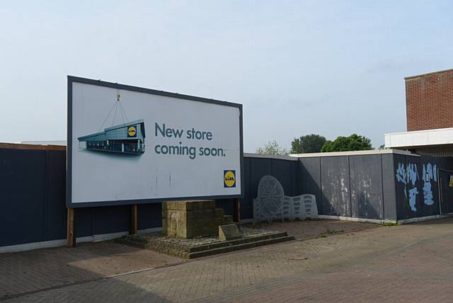 New Lidl store being constructed on the site of Royton Assembly Hall.