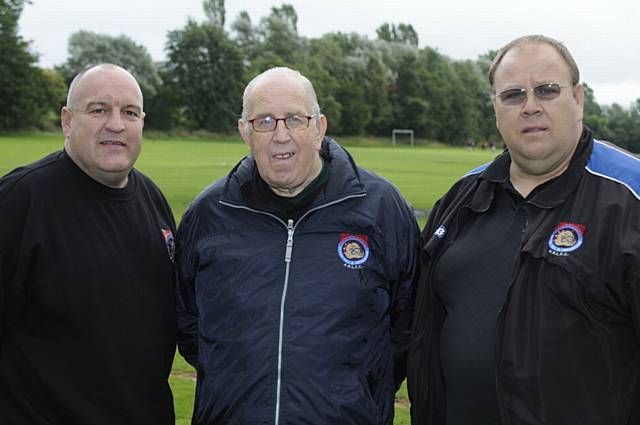 Rugby Leagues Fitton Hill Bulldogs coaches, Mick Whaley, Chairman John Hughes and Dave Hughes