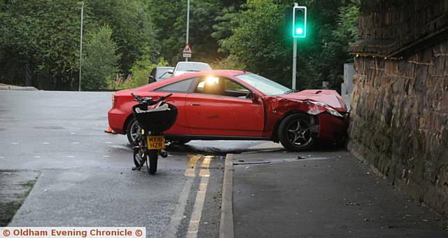 Crash at Junction of Park Road and Woodstock St