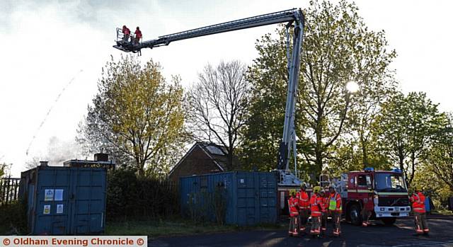 Fire at former Marland Fold School in Fitton Hill..