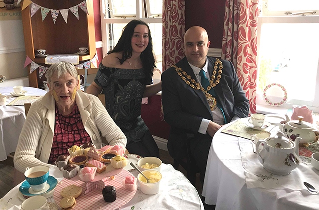 The Mayor of Oldham, Councillor Shadab Qumer, at the Avalon Park care home