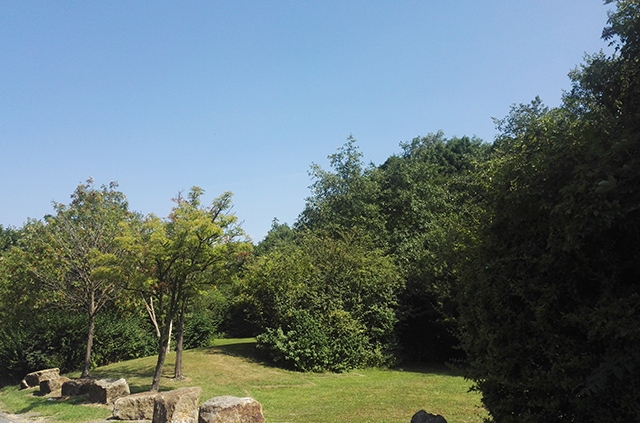 It's a cloudless scene looking away from Oldham Edge this lunchtime, but that won't last