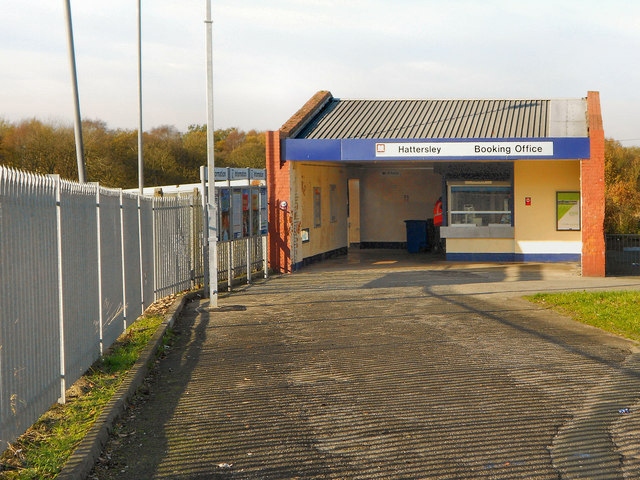 Hattersley Train Station