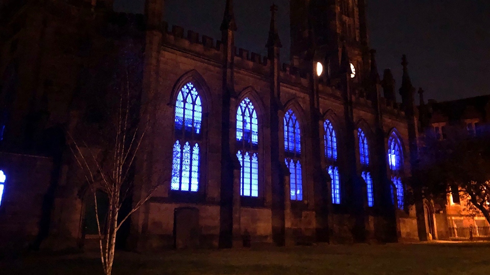 Oldham parish church blue nhs