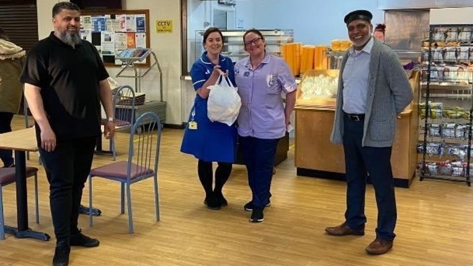 Oldham Mosques Council delivered food to Royal Oldham Hospital Staff, as part of Interfaith Forum work. 