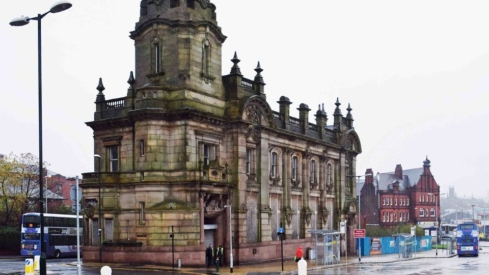 The former NatWest Bank at Oldham Mumps. Image courtesy of P L Chadwick