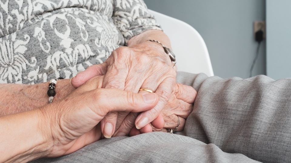 In a new dementia drive, the NHS, through GPs and local hospitals, will seek out care home residents who do not have a dementia diagnosis and ensure they are given a full face-to-face assessment at their home