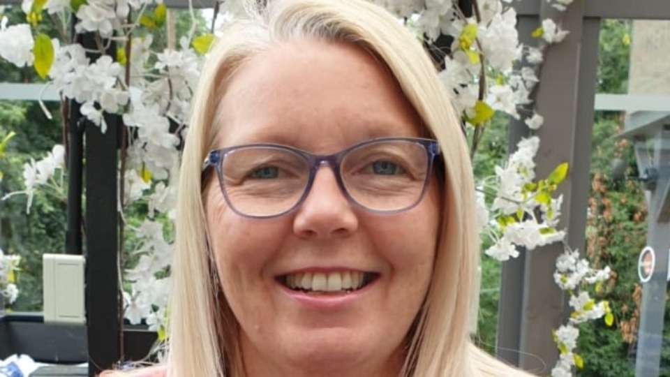 Gill Lloyd, a Manchester Dementia Adviser for Alzheimer’s Society