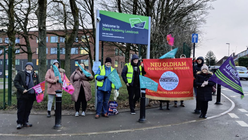 Oldham News Main News Classrooms closed thousands of Oldham