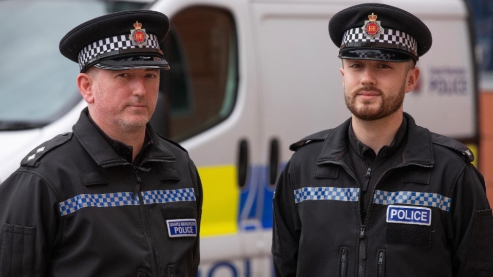 Inspector Matthew Sheil (left) and Police Constable Jamie Acton. Image courtesy of GMP