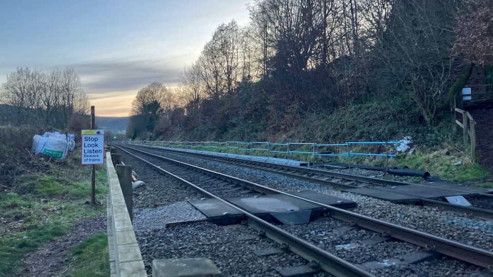 The Moorgate Halt Crossing