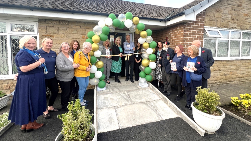 Chief Executive Yvonne Lee welcomed Jayne Ratcliffe, Oldham Council’s Head of Adult Social Care, along with other local health and care staff, to celebrate the official opening