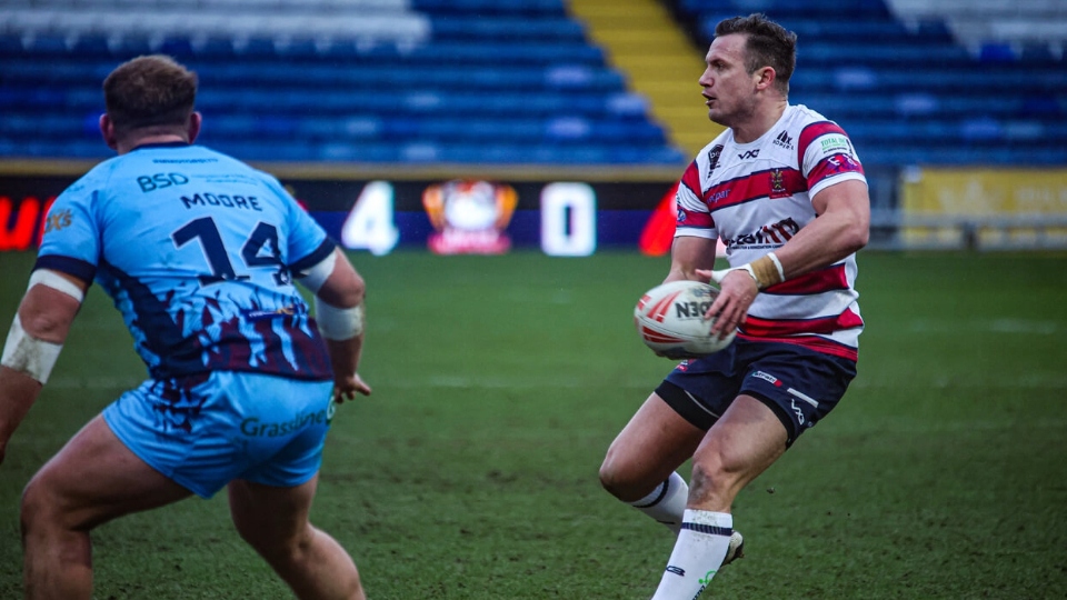 Oldham drew 18-18 against Batley at Boundary Park. Image courtesy of ORLFC