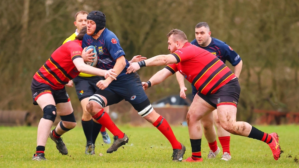 Oldham's Isaac Dobbs in full flight. Image courtesy of Tim Abram