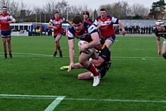 Centre Matt Reid in full flow