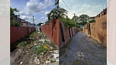 Part of the MyColdhurst clean-up at Ashley Street / Stirling Street in Coldhurst. Images courtesy of Sadrul Alam